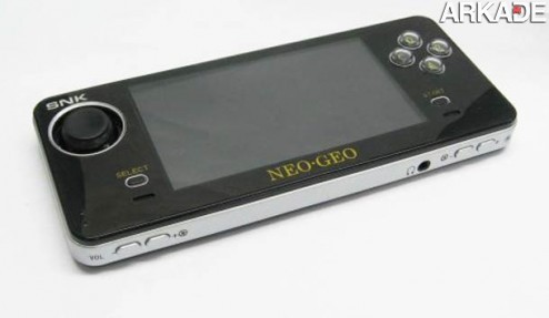 A volta do Neo-Geo: vazam imagens de um novo portátil da SNK