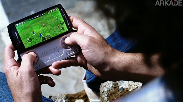 SonyXPeriaPlayingSoccer