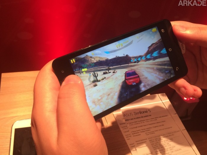 Zenfone, o celular da Asus com processador Intel foi lançado em São Paulo e é interessante para games