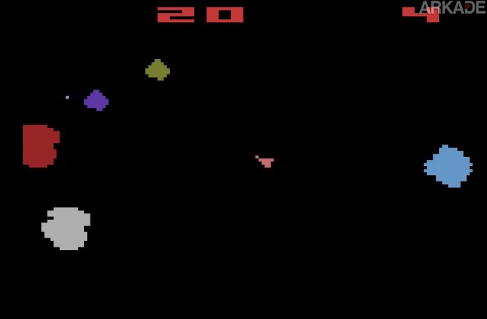 Este é o Asteroids original, em sua versão para o Atari 2600.
