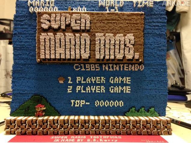 Esse cara decidiu recriar a tela inicial de Super Mario Bros. usando palitos de dente coloridos