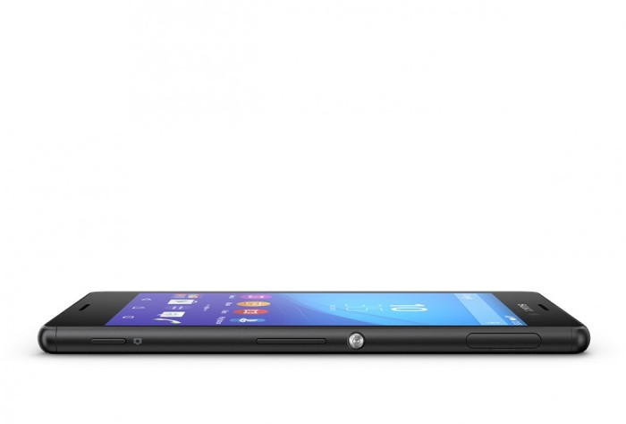 Testamos o Sony Xperia M4 Aqua, smartphone que promete jogatina até dentro d'água!