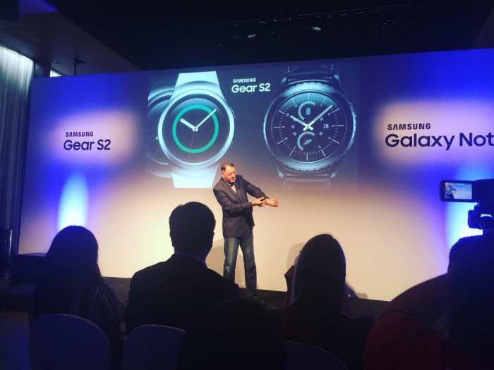 Samsung lançou em São Paulo o Galaxy Note 5 e o smartwatch Gear S2