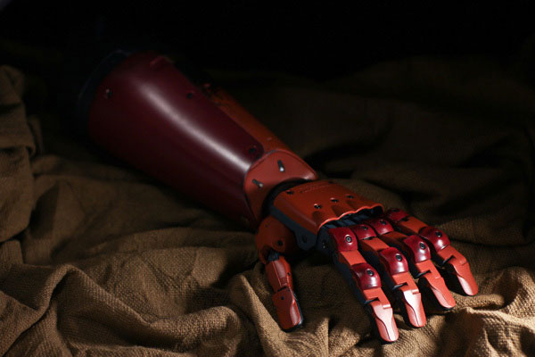 MGSV-TPP-Full-Scale-Bionic-Arm-1