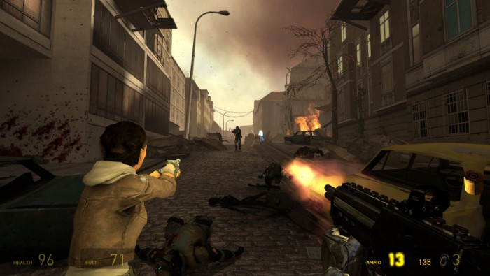 20090516233858!Street_battle_(Half-Life_2_Episode_One)[1]