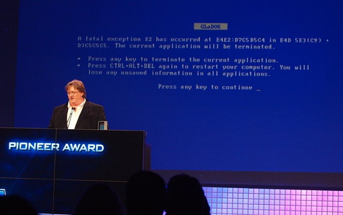 800px-Gdc2010_newell_portal_BSOD[1]