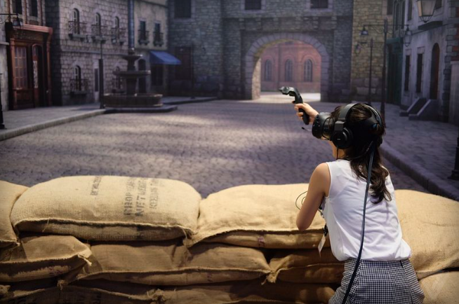 O primeiro jogo da HTC para a Realidade Virtual te coloca atrás de um saco na Segunda Guerra