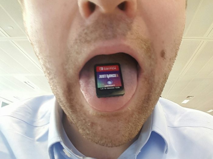 nintendo-switch-cartridge-taste-test1