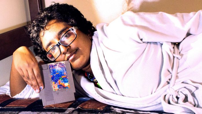 Tribuna Arkade: jovem com objetofilia planeja casar-se com um cartucho de Tetris