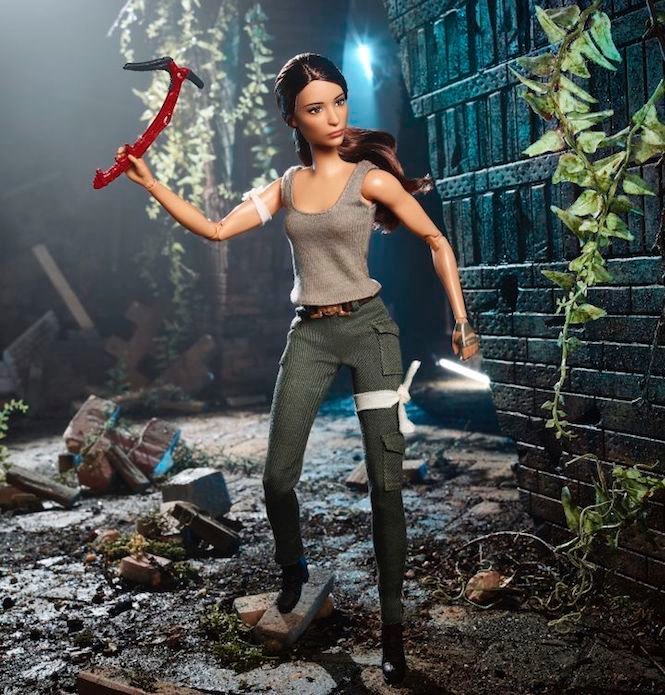 Lara Croft vai ter sua própria boneca Barbie!