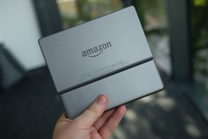 Testamos o novo Kindle Oasis, o e-reader mais completo da Amazon