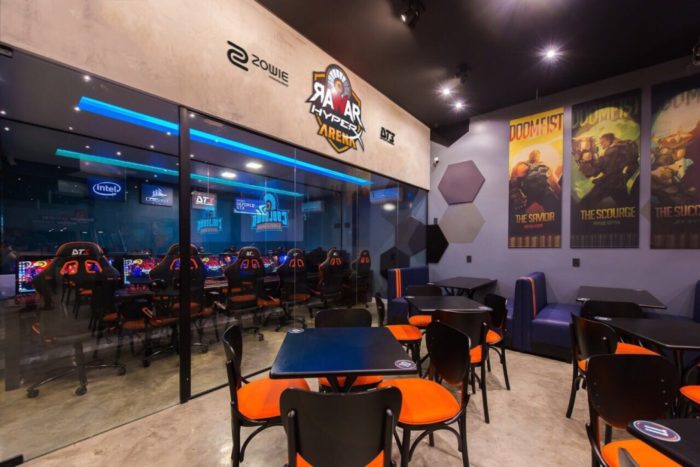 Arkade Fora da Caixa: hamburgueria gamer investe no cenário local de eSports