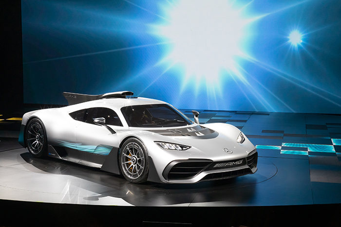 Salão do Automóvel 2018: Conheça o AMG One, hipercarro com motor de F1 e que vale R$ 10 milhões