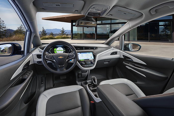 Salão do Automóvel 2018: Testamos o Bolt, o carro elétrico da Chevrolet
