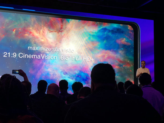 Motorola One Vision