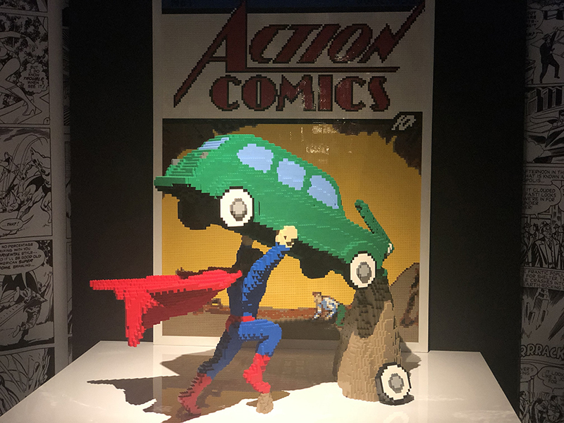 The Art of the Brick celebra a  história dos heróis da DC com peças de Lego