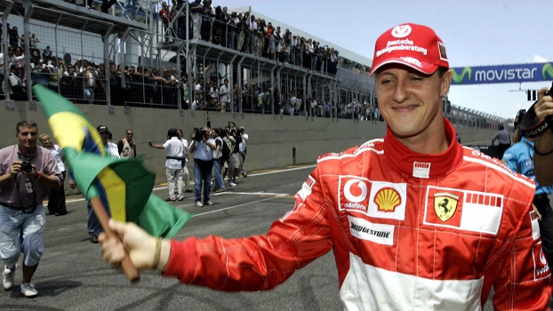 F1 2020 chega em julho, com gerenciamento de equipe e homenagem a Michael Schumacher