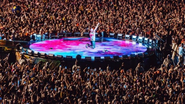 Rock in Rio 2022 - Coldplay brilha com sua experiência visual e faz show histórico na Cidade do Rock