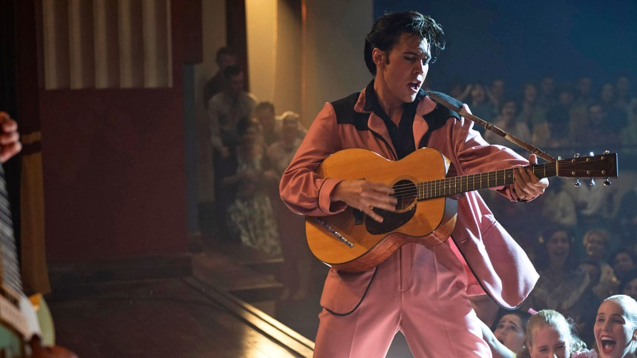 Indicado ao Oscar, Austin Butler compartilha as dificuldades para cantar como Elvis no filme