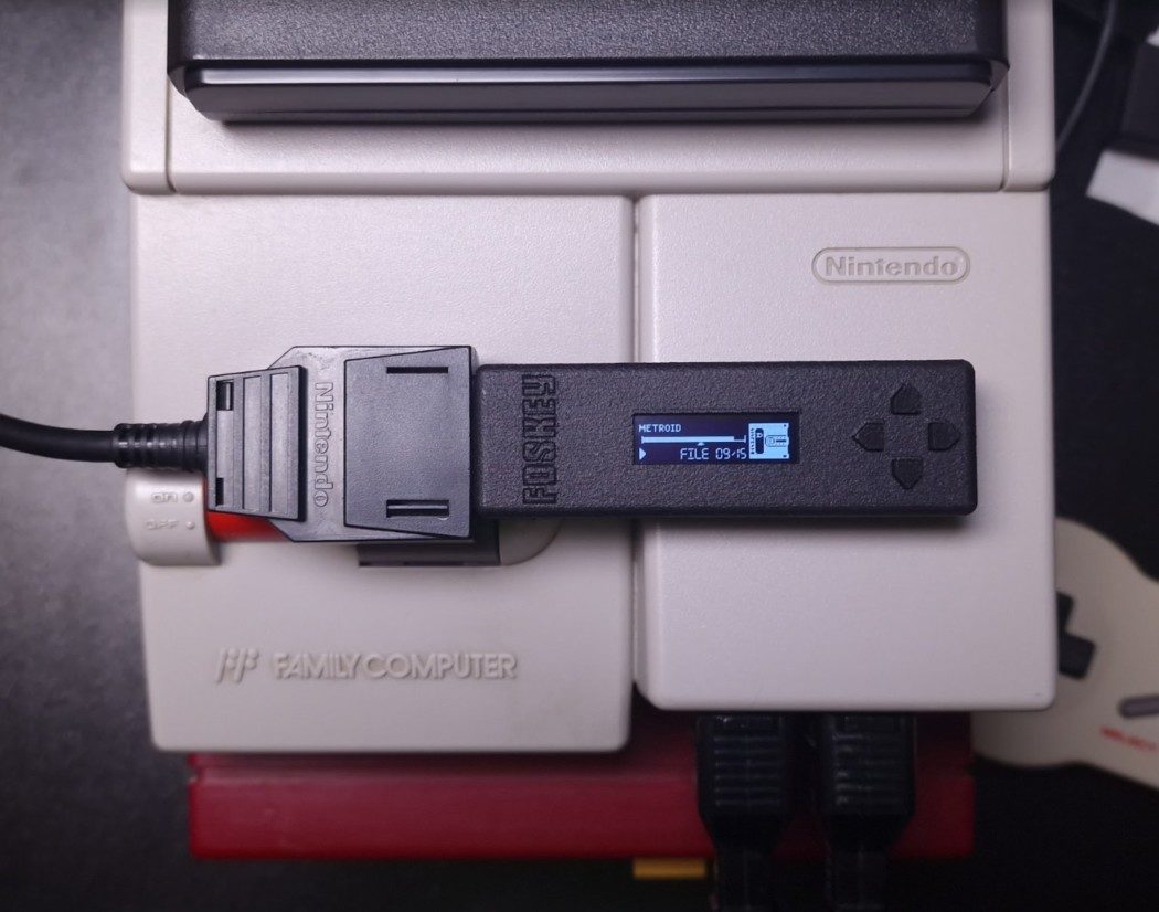 Programador cria um dispositivo que permite rodar jogos do Disk System do Famicom com cartões SD