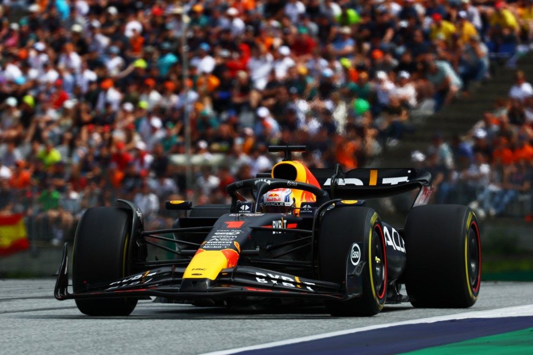 Fórmula 1 - Verstappen domina na Áustria, em corrida recheada de punições