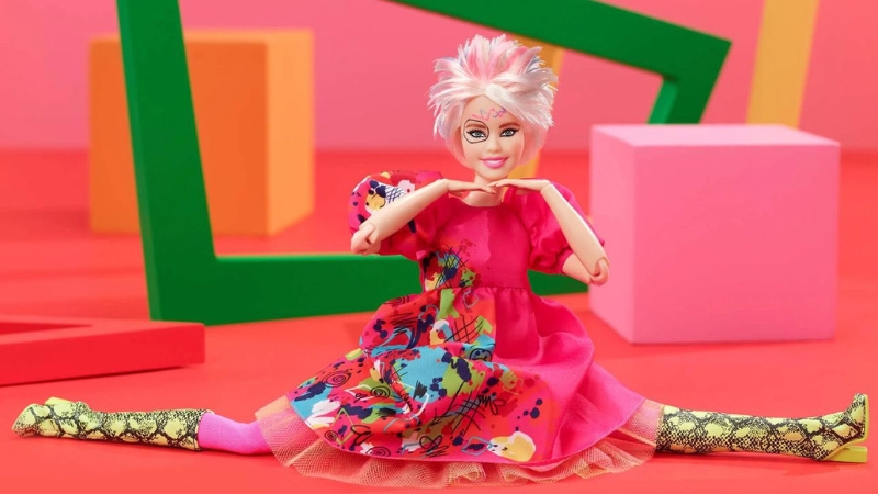 A Mattel vai lançar uma boneca da Barbie Estranha, como a do filme