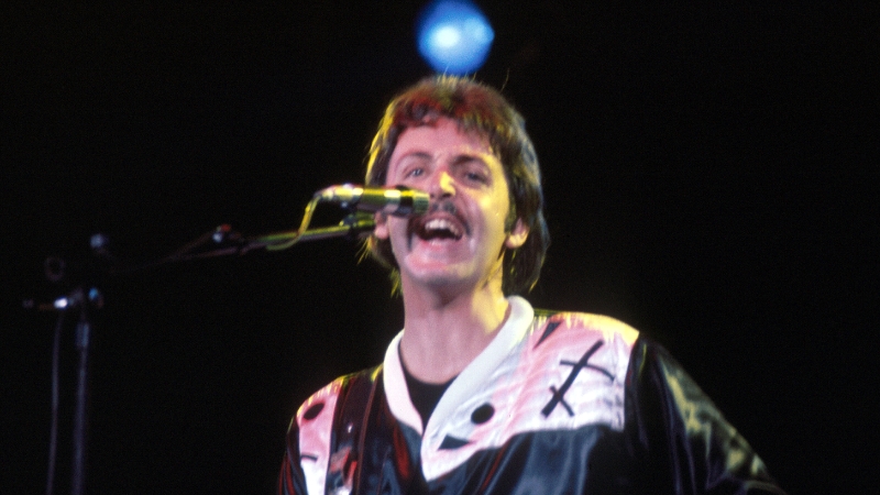 Paul McCartney considerou uma "superbanda" com Eric Clapton após o fim dos Beatles
