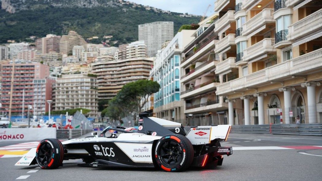 Formula E - Em Mônaco, a Jaguar rugiu mais alto, fazendo dobradinha no principado