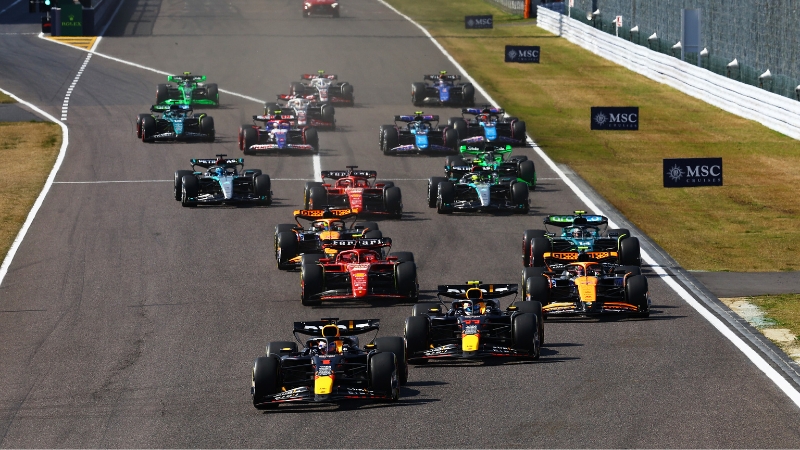 Fórmula 1 - A Red Bull sobra de novo no Japão, com Ferrari sendo a "melhor do resto"